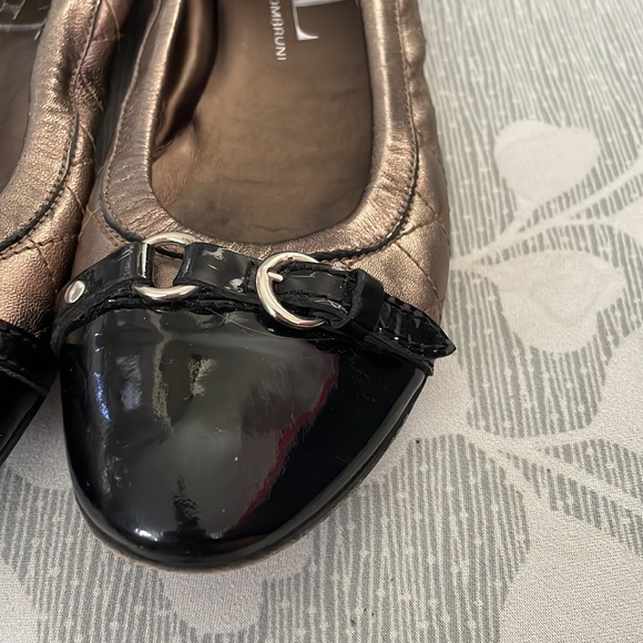 AGLsize38 women’s flats preowned good condition see photos for imperfections - Picture 3 of 13